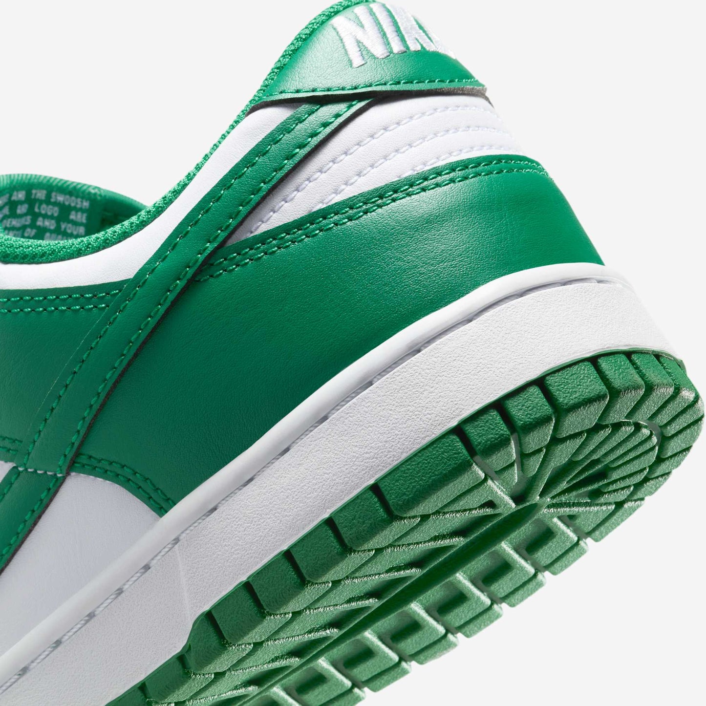 Nike Dunk Low Retro