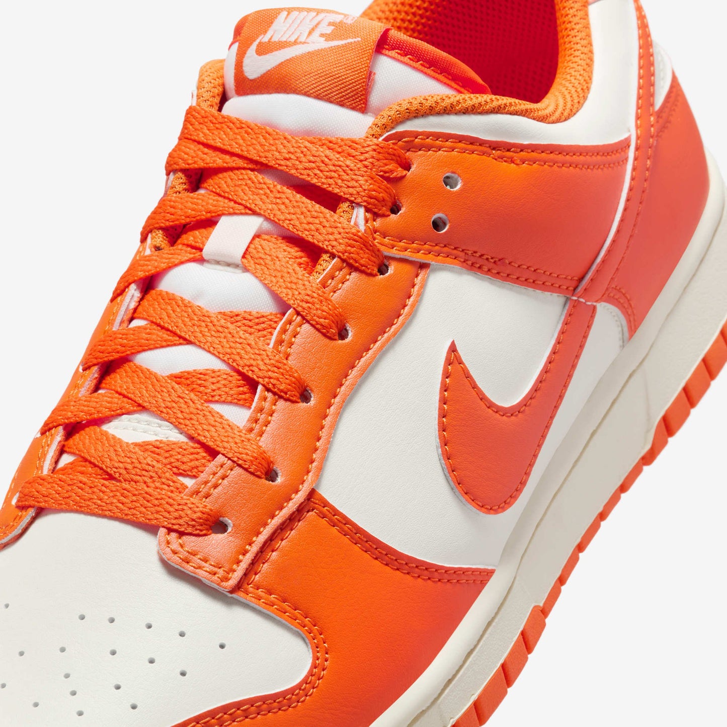 Nike Dunk Low Retro
