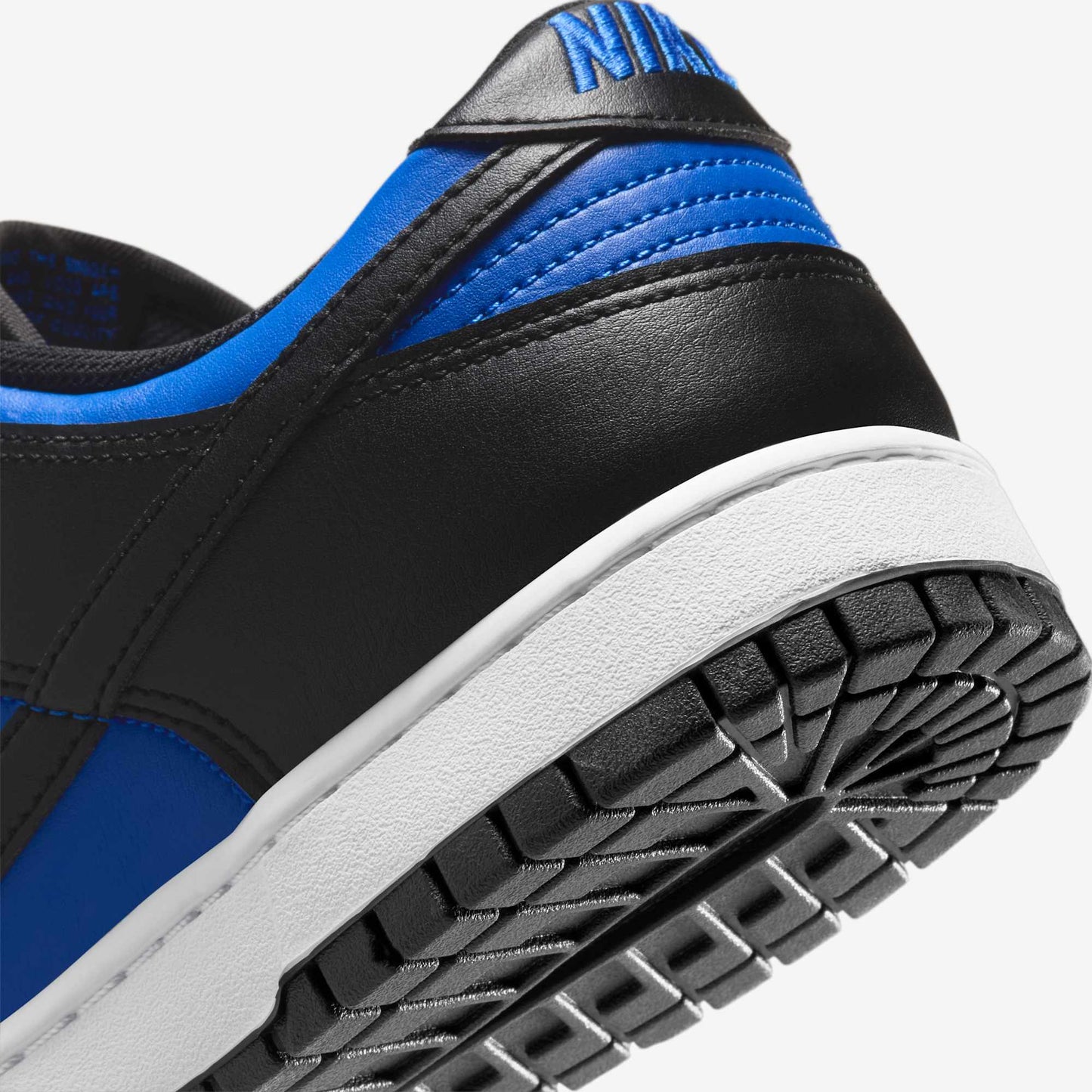 Nike Dunk Low Retro