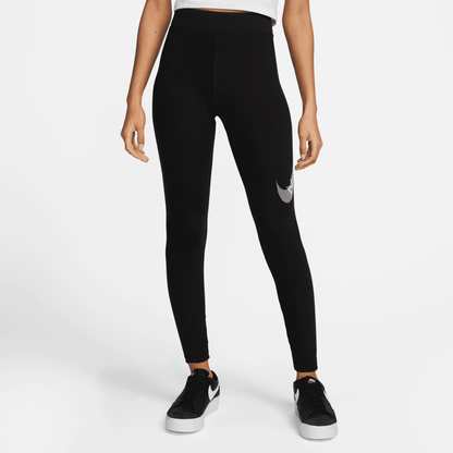 Nike Sportswear Swoosh