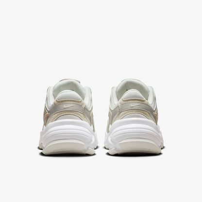 Nike AL8