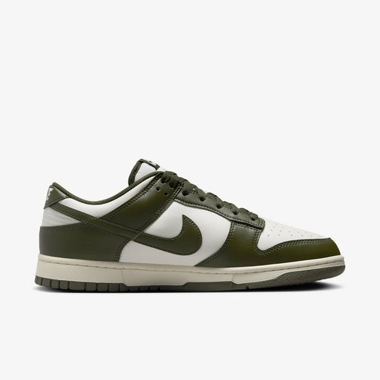 Nike Dunk Low Retro