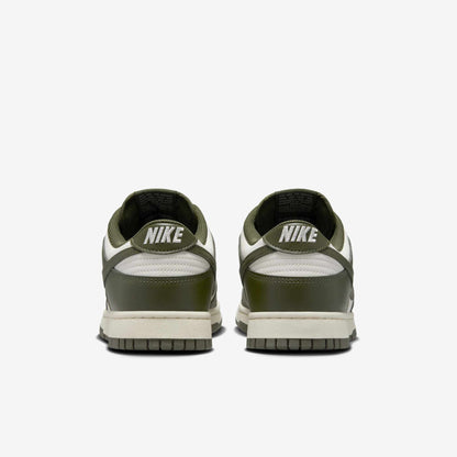 Nike Dunk Low Retro