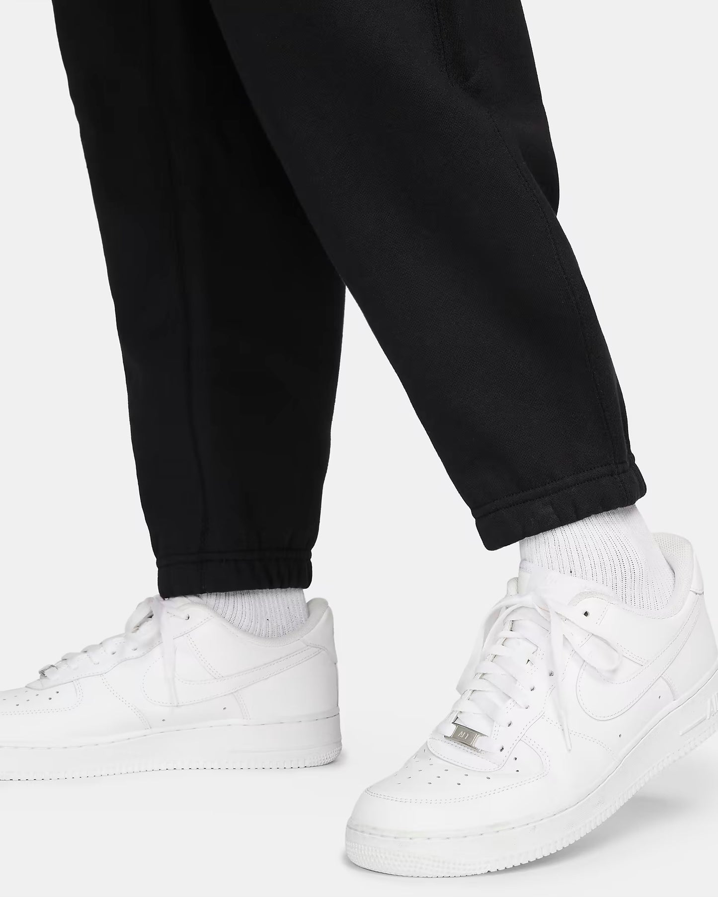 Nike Solo Swoosh