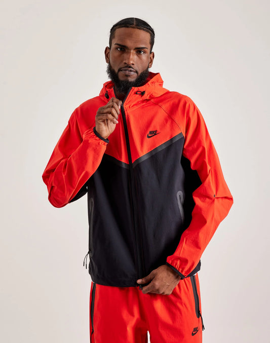 Nike Tech Woven Windrunner